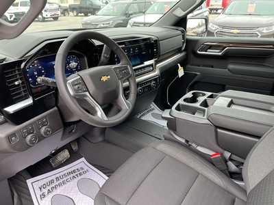 2026 Chevrolet 1500 Crew Cab, $62500. Photo 4