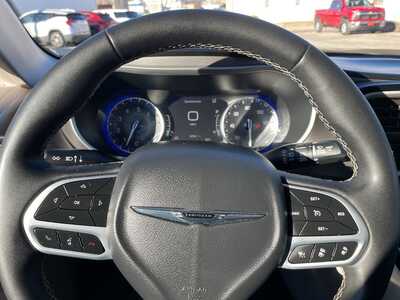 2024 Chrysler Pacifica, $28959. Photo 6
