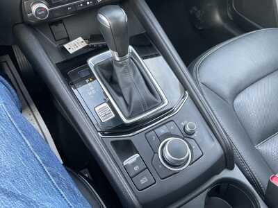 2025 Mazda CX-5, $26829. Photo 11