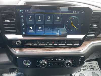 2024 Chevrolet 1500 Crew Cab, $39999. Photo 8