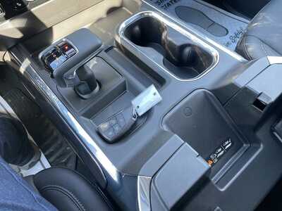 2026 Chevrolet 1500 Crew Cab, $71740. Photo 10