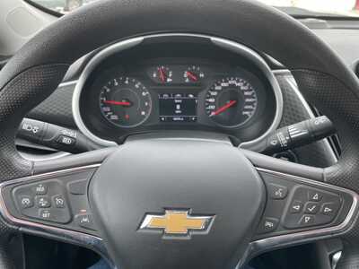 2023 Chevrolet Malibu, $18991. Photo 5