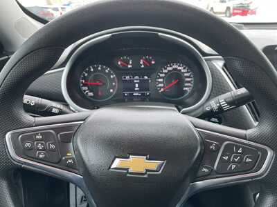 2024 Chevrolet Malibu, $20993. Photo 5
