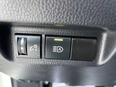 2025 Toyota RAV4, $30922. Photo 5