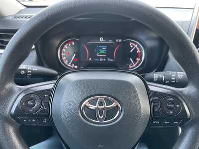 2025 Toyota RAV4, $30922. Photo 6