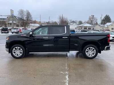 2024 Chevrolet 1500 Crew Cab, $49989. Photo 2