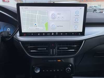 2024 Ford Escape, $25960. Photo 8