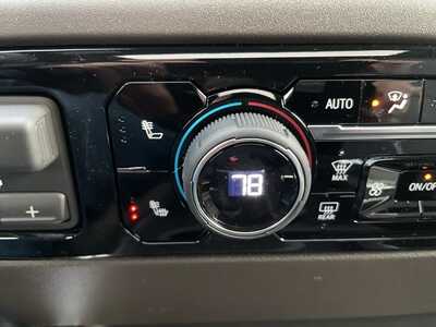 2026 Chevrolet 1500 Crew Cab, $67643. Photo 11