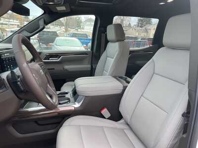 2026 Chevrolet 1500 Crew Cab, $67643. Photo 3