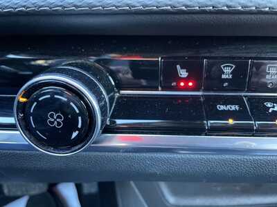 2025 Chevrolet Equinox, $27889. Photo 10