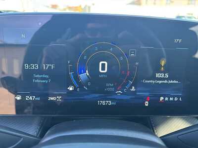 2025 Chevrolet Equinox, $27720. Photo 11