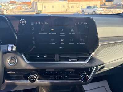 2025 Chevrolet Equinox, $27720. Photo 12