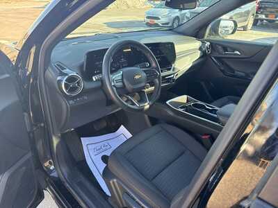 2025 Chevrolet Equinox, $27720. Photo 8