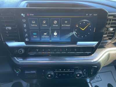 2024 Chevrolet 3500 Crew Cab, $64999. Photo 11