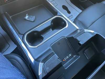 2024 Chevrolet 3500 Crew Cab, $64999. Photo 12