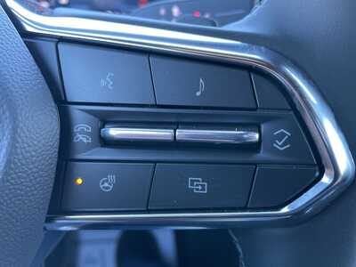 2026 Chevrolet Equinox, $34985. Photo 8