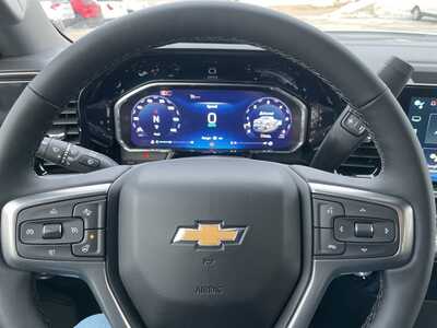 2026 Chevrolet 1500 Crew Cab, $58940. Photo 6