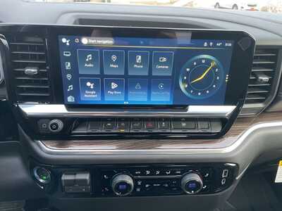 2026 Chevrolet 1500 Crew Cab, $58940. Photo 8