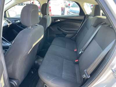 2018 Ford Focus, $9499. Photo 12