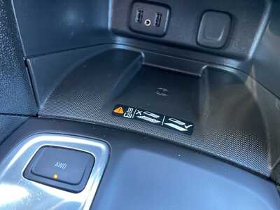 2018 Chevrolet Equinox, $13883. Photo 10