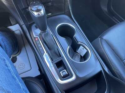 2018 Chevrolet Equinox, $13883. Photo 9