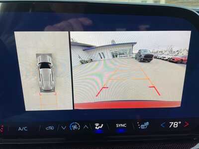 2026 Chevrolet Traverse, $52912. Photo 11