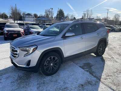 2021 GMC Terrain, $20474. Photo 1