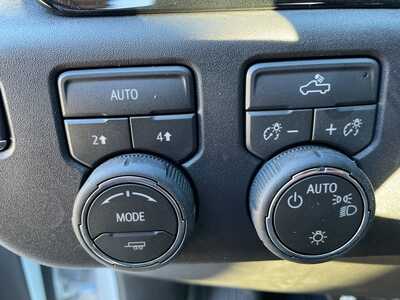 2026 Chevrolet 1500 Crew Cab, $59240. Photo 5