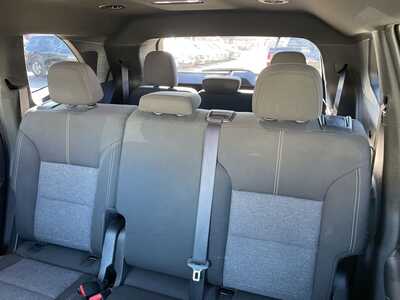 2025 GMC Acadia, $38526. Photo 4