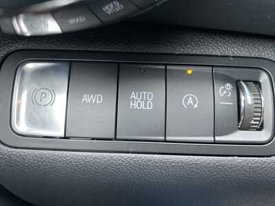 2026 Chevrolet Equinox, $35890. Photo 4