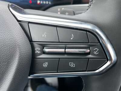 2026 Chevrolet Equinox, $35890. Photo 6