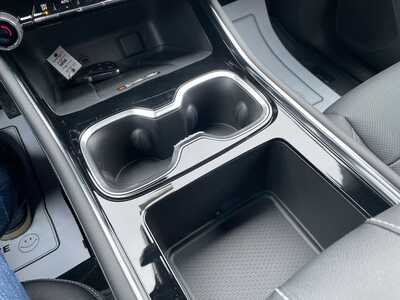 2026 Chevrolet Traverse, $49240. Photo 10