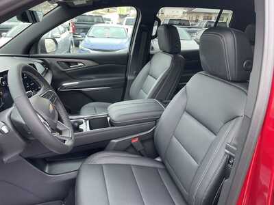 2026 Chevrolet Traverse, $49240. Photo 4