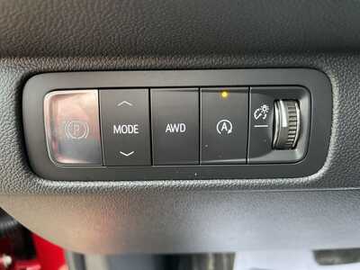 2026 Chevrolet Traverse, $49240. Photo 6