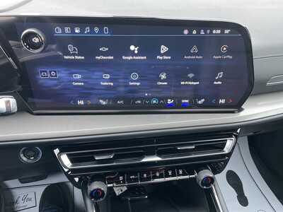 2026 Chevrolet Traverse, $49240. Photo 9