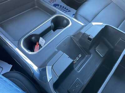 2024 Chevrolet 3500 Crew Cab, $60692. Photo 12