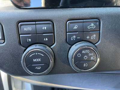 2024 Chevrolet 3500 Crew Cab, $60692. Photo 5