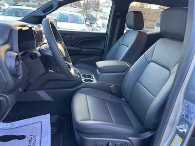 2026 Chevrolet Colorado Crew Cab, $45285. Photo 3