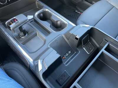 2026 Chevrolet 1500 Crew Cab, $69655. Photo 10