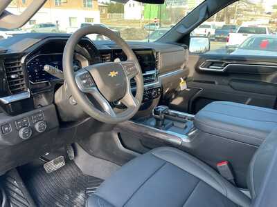 2026 Chevrolet 1500 Crew Cab, $69655. Photo 5