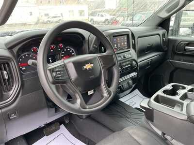 2020 Chevrolet 2500 Crew Cab, $39762. Photo 4