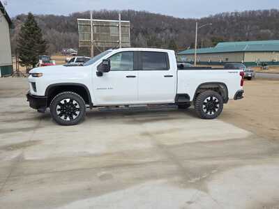 2020 Chevrolet 2500 Crew Cab, $39762. Photo 1