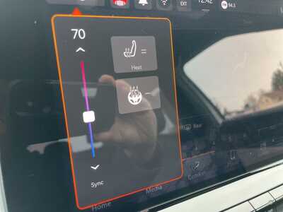 2025 Jeep Compass, $25179. Photo 12