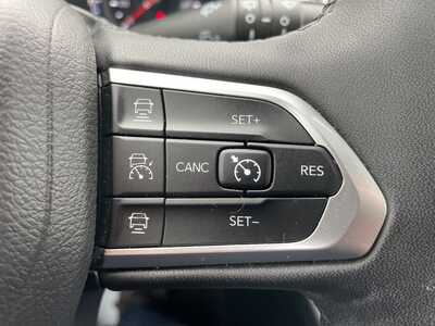 2025 Jeep Compass, $25179. Photo 6