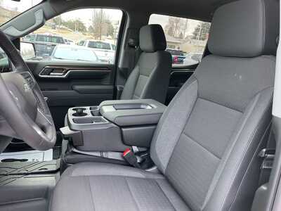 2026 Chevrolet 1500 Crew Cab, $54305. Photo 3