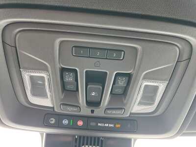 2026 Chevrolet 1500 Crew Cab, $70450. Photo 8