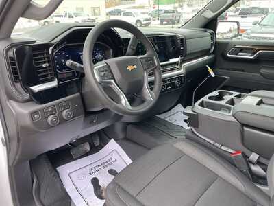 2026 Chevrolet 1500 Crew Cab, $59340. Photo 5