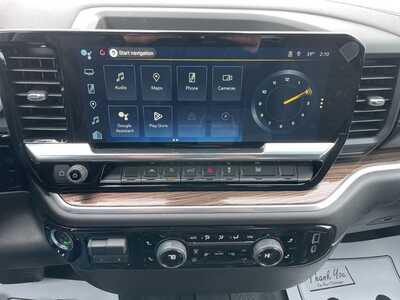 2026 Chevrolet 1500 Crew Cab, $59340. Photo 9