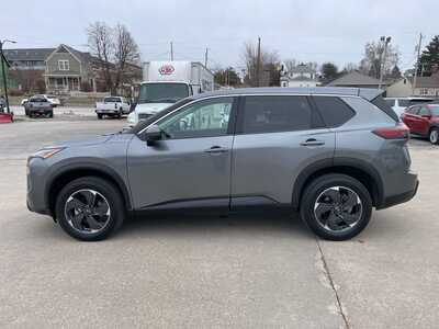 2025 Nissan Rogue, $24548. Photo 2