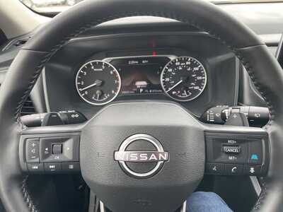 2025 Nissan Rogue, $24548. Photo 6